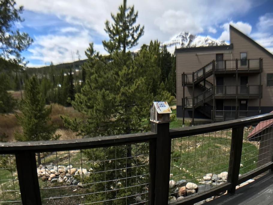 Sporty Mountain & Lake View 3Rd Floor Studio Big Sky Luaran gambar